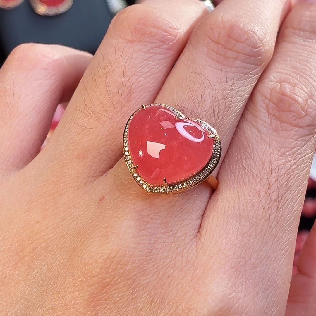 菱锰矿（红纹石）18K金镶嵌戒指