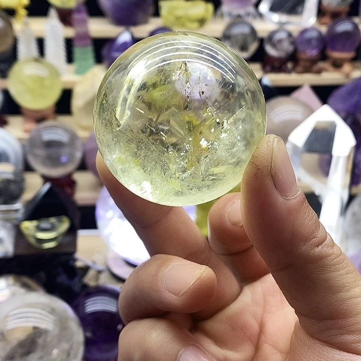 石材天然黄水晶球摆件5.0