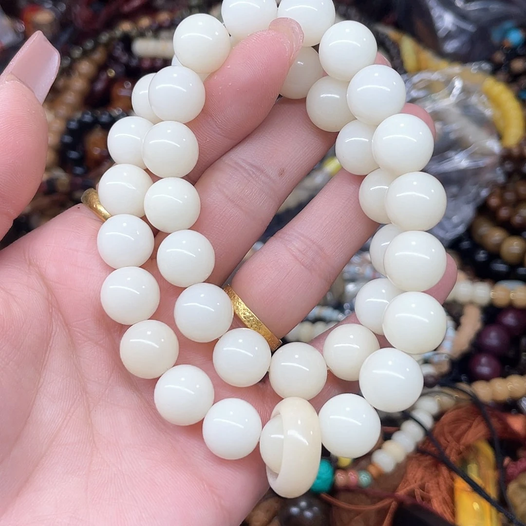 维腊木（绿檀）无事牌