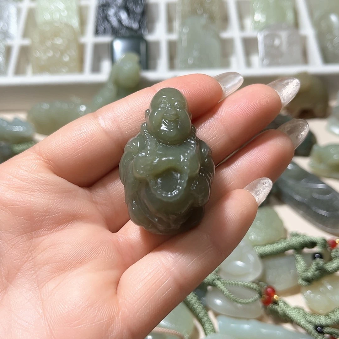 和田玉未镶嵌挂件