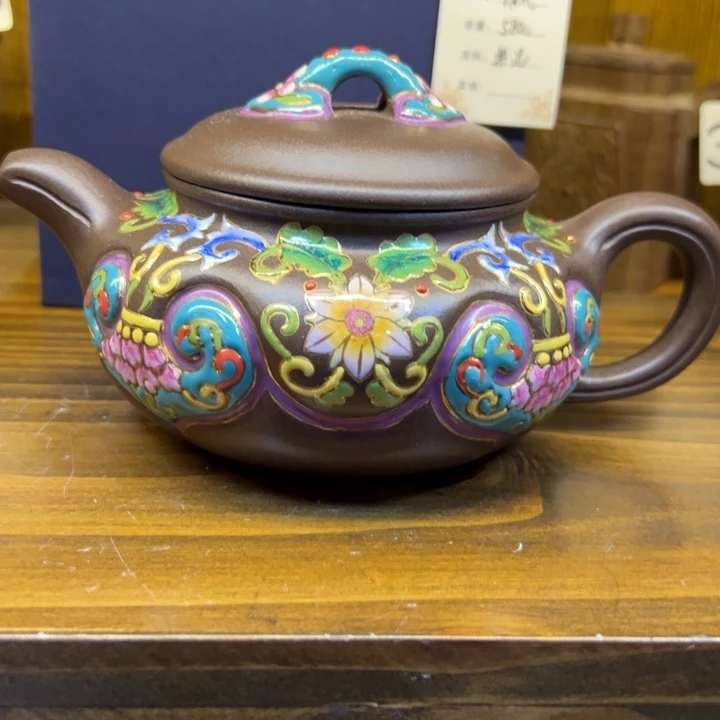紫砂壶等艺术精品