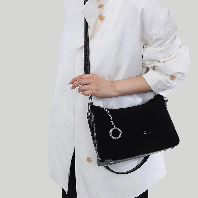 拉链暗袋单根休闲风托特包斜挎包拉链街头潮流可爱风女包