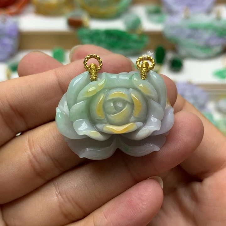 颈饰未镶嵌翡翠翡翠