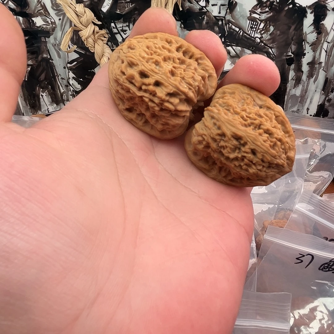 文玩核桃把件高庄三角南疆39尺