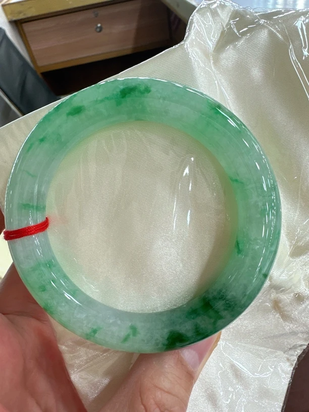 天然缅甸翡翠A货翡翠 飘绿圆条