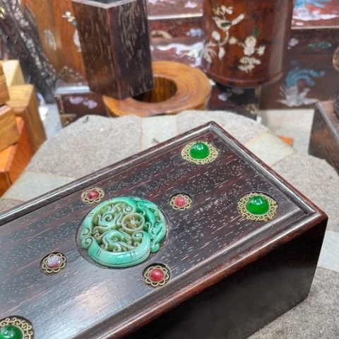 木盒子1111111111111