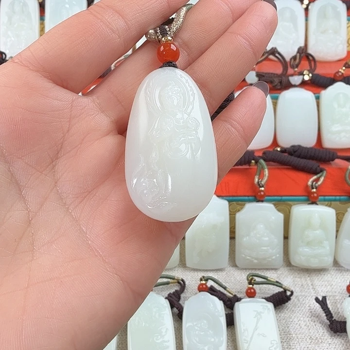 和田玉（糖玉）未镶嵌吊坠(赠链)
