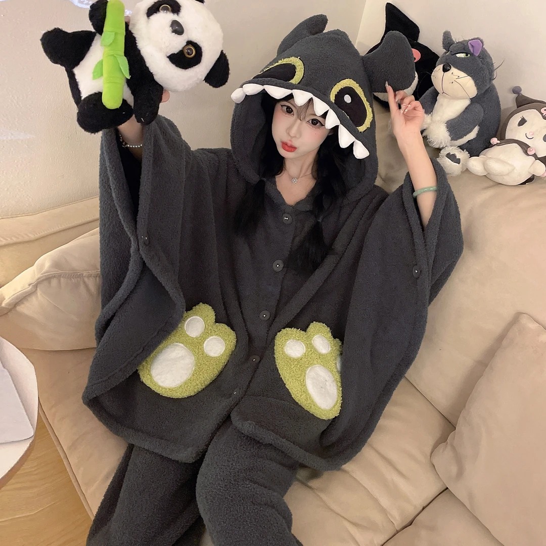 秋冬天睡衣女款爆款2025新款半边绒可爱珊瑚绒保暖家居服加厚套装