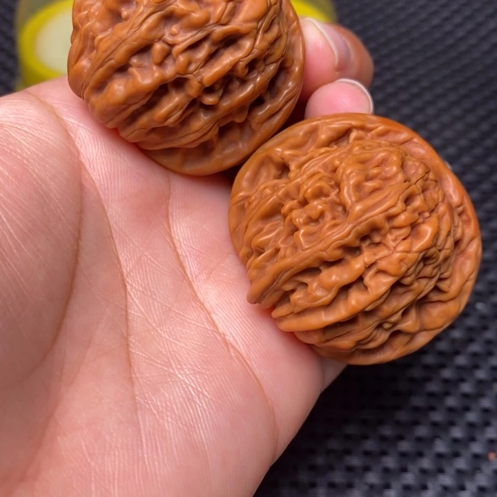 吊坠文玩核桃秦岭野生1111111111