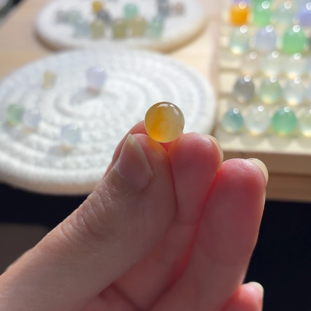 R***y翡翠散珠翡翠1425