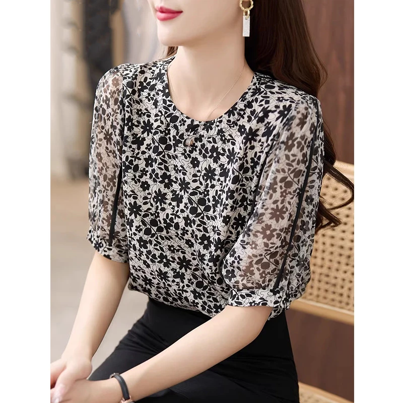 遮肚子雪纺衫短袖2025新款春夏装设计感碎花中袖上衣衬衫洋气小衫