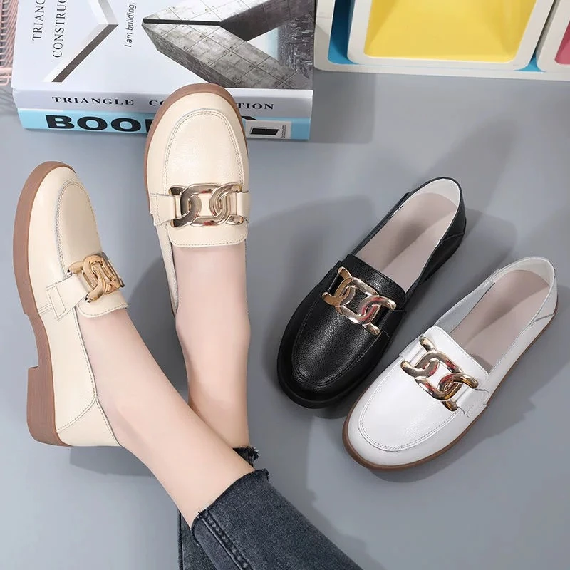 6233新款一脚蹬乐福鞋女英伦风平底小皮鞋妈妈软底单鞋女