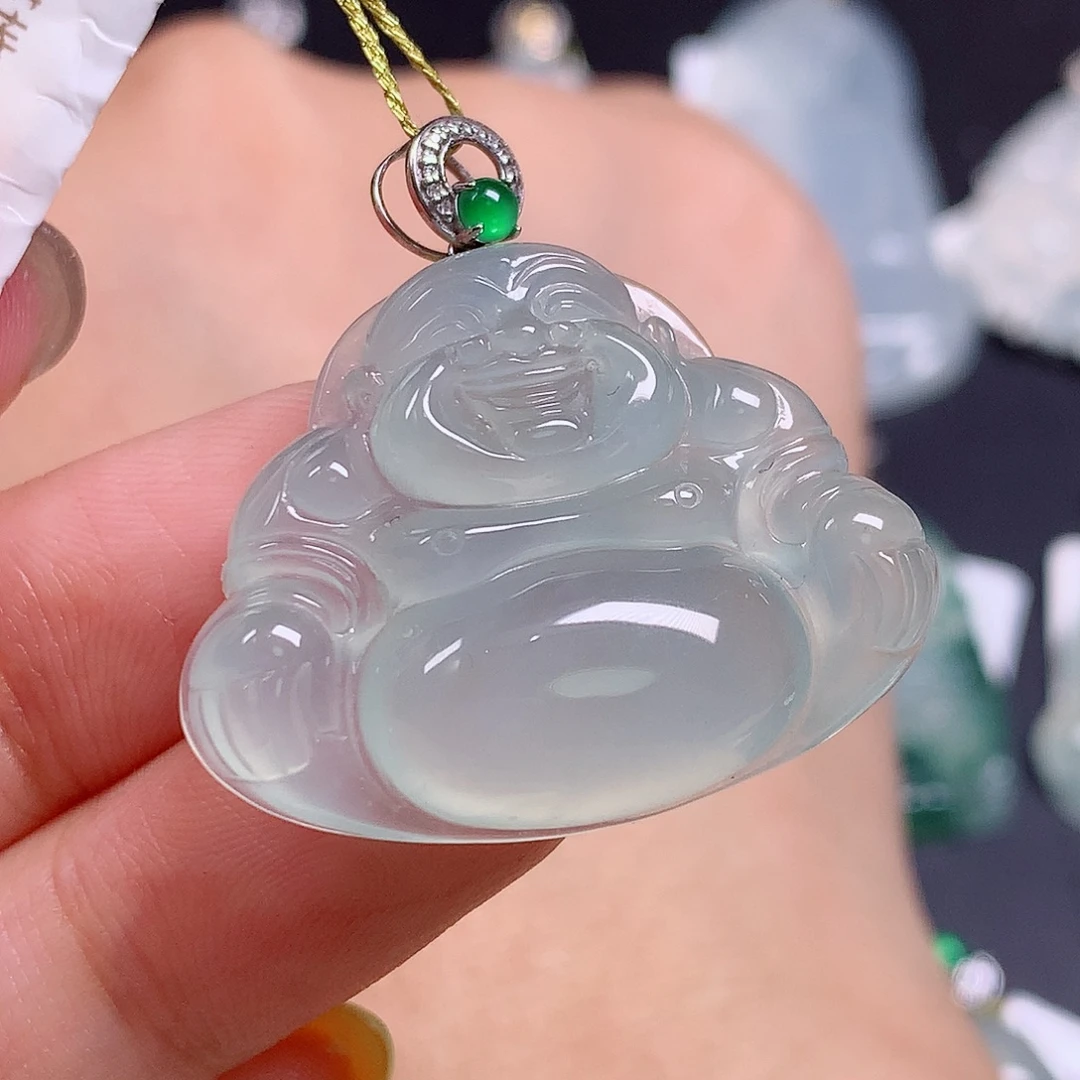 颈饰18K金镶嵌翡翠佛公