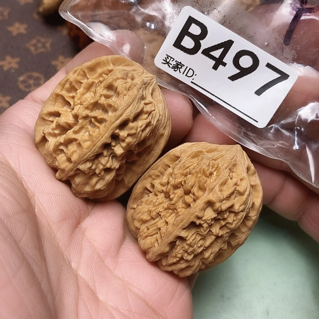文玩核桃把件西北将军。