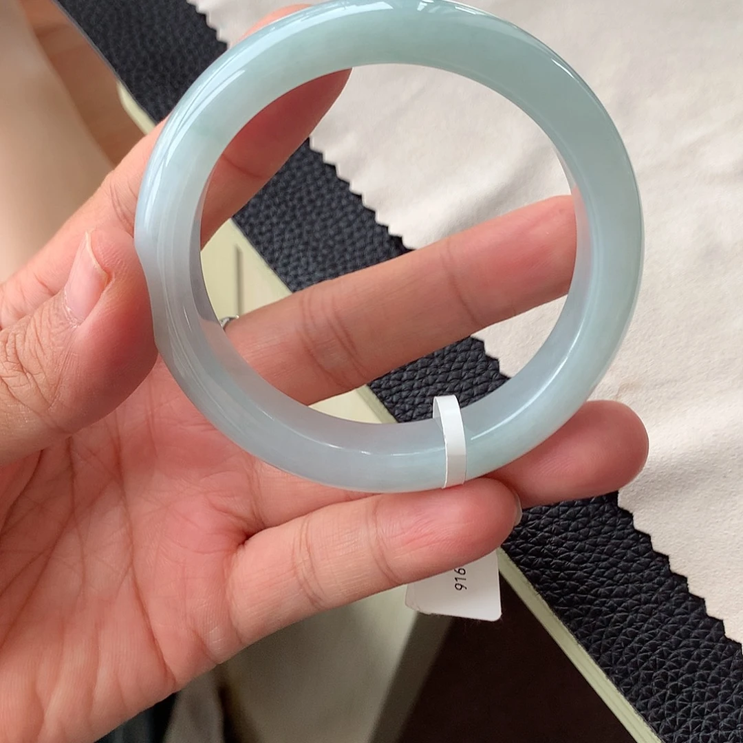 翡翠未镶嵌手镯5号