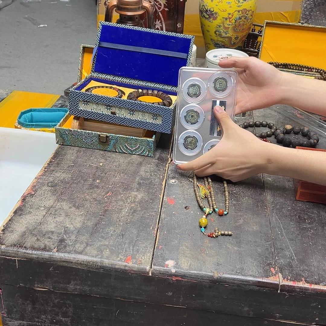 大叶紫檀（黑酸枝木类）