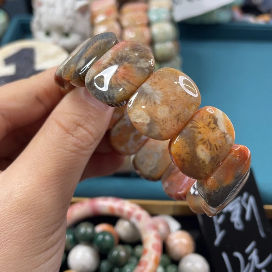 未镶嵌手镯硅化玉