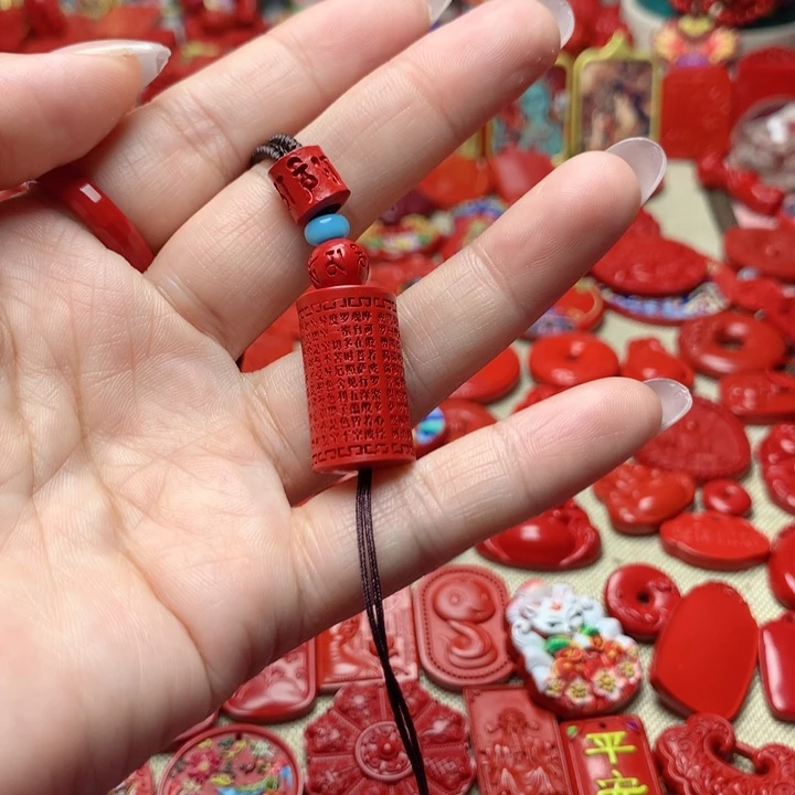 天然辰砂工艺品朱砂吊坠