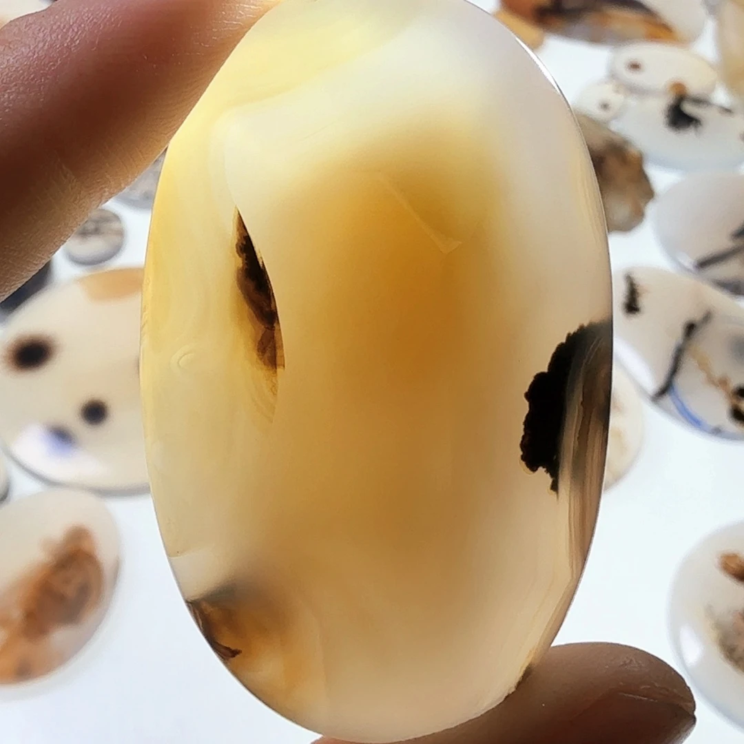 未镶嵌玛瑙/玉髓珠宝半成品