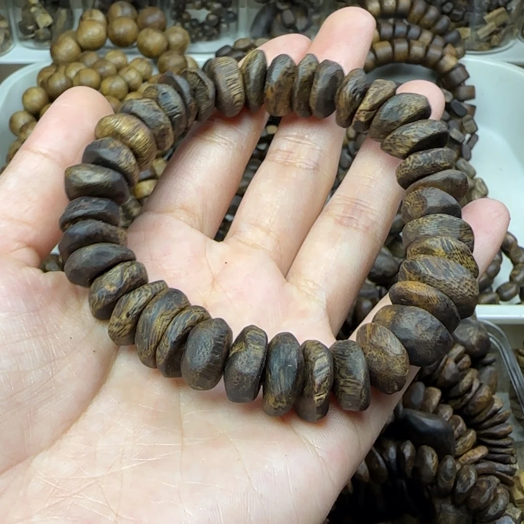 多***后手串沉香单圈高油老料19.8克张勺子