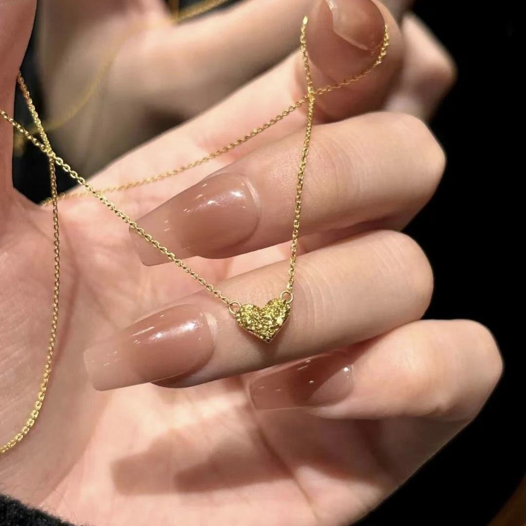 新品金色爱心项链女轻奢法式怦然心动锁骨链女友礼物
