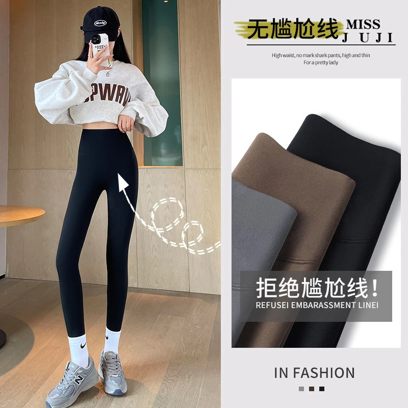 鲨鱼裤女外穿春秋薄款2025新款高腰提臀紧身芭比裤大码瑜伽打底裤