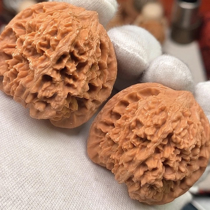 吊坠文玩核桃38全品白茬山地红皮百花山