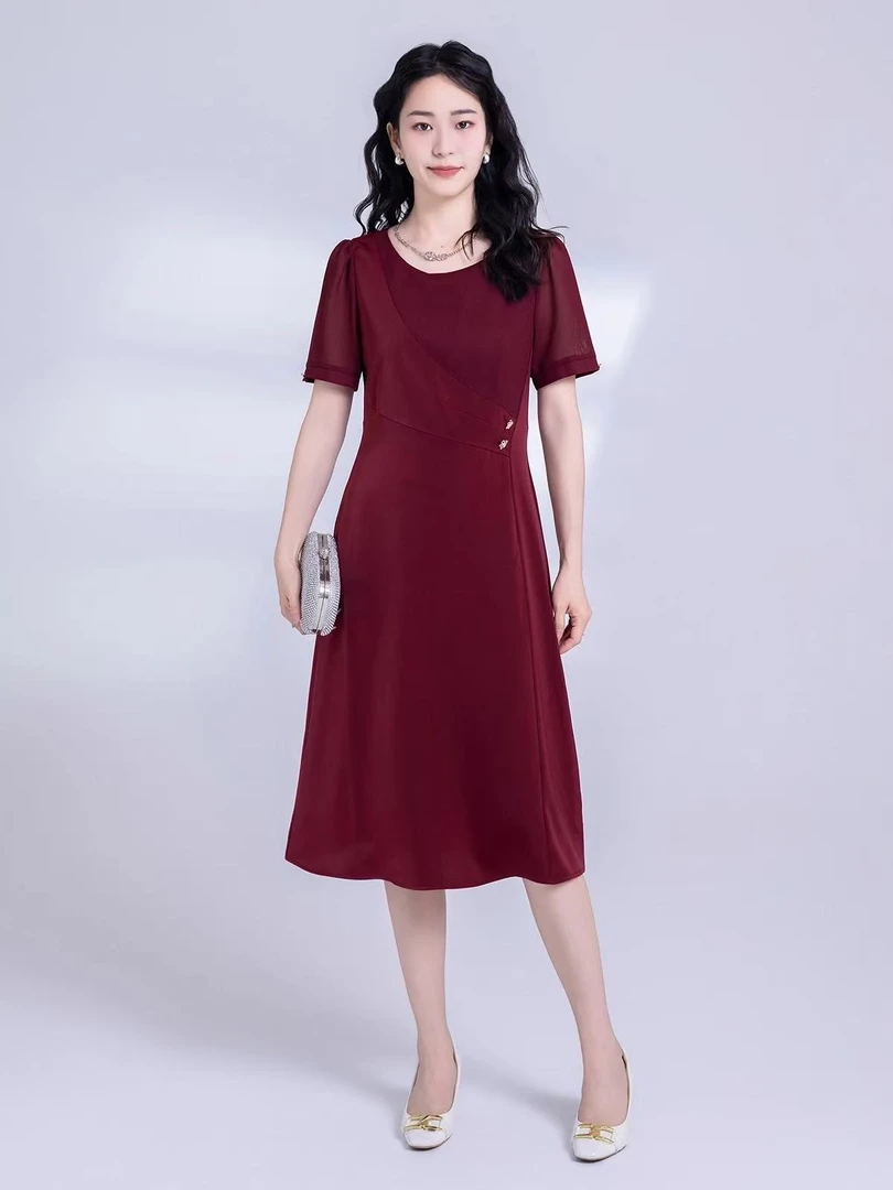 612，时尚2025夏新品气质中长款缎面优雅高端收腰显瘦中长款连衣裙