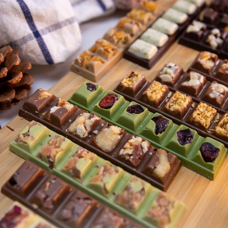 手工坚果巧克力条纯可可脂奶巧黑巧榛子巴旦木果仁对对碰同款零食