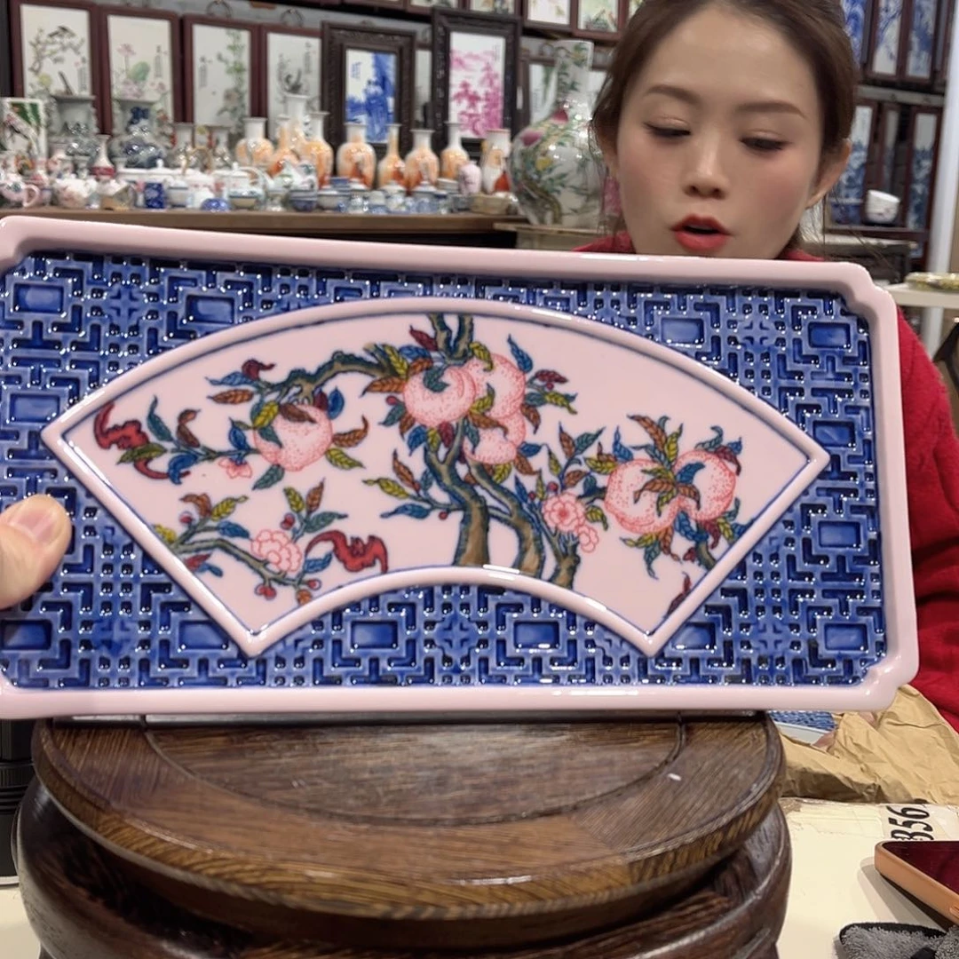 摆件陶瓷/////景德镇陶瓷瓷器。