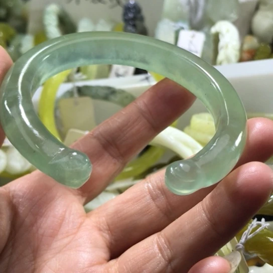 岫玉未镶嵌手镯57