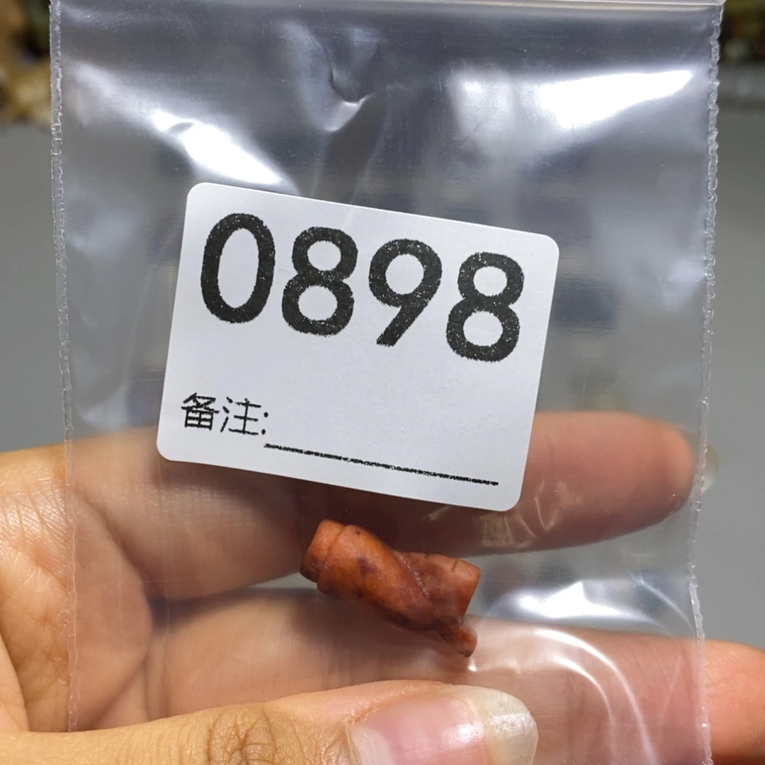 颈饰未镶嵌透闪石质玉月****8