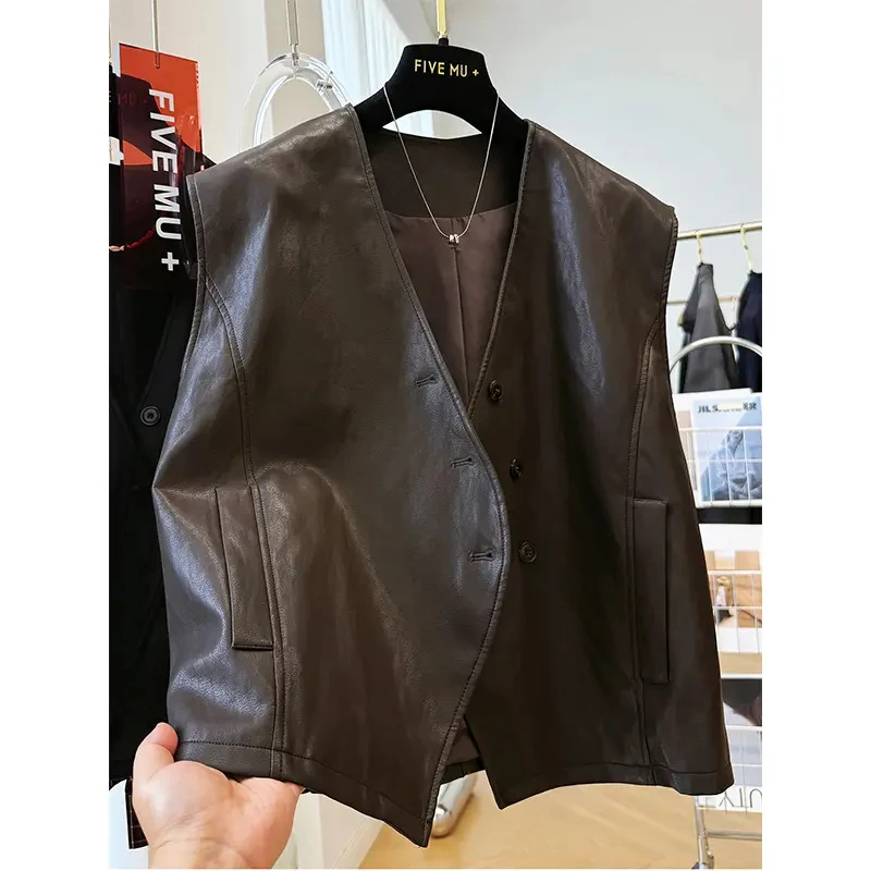 加肥大码300斤韩系v领pu皮马甲男女装秋季洋气无袖高级感坎肩外套