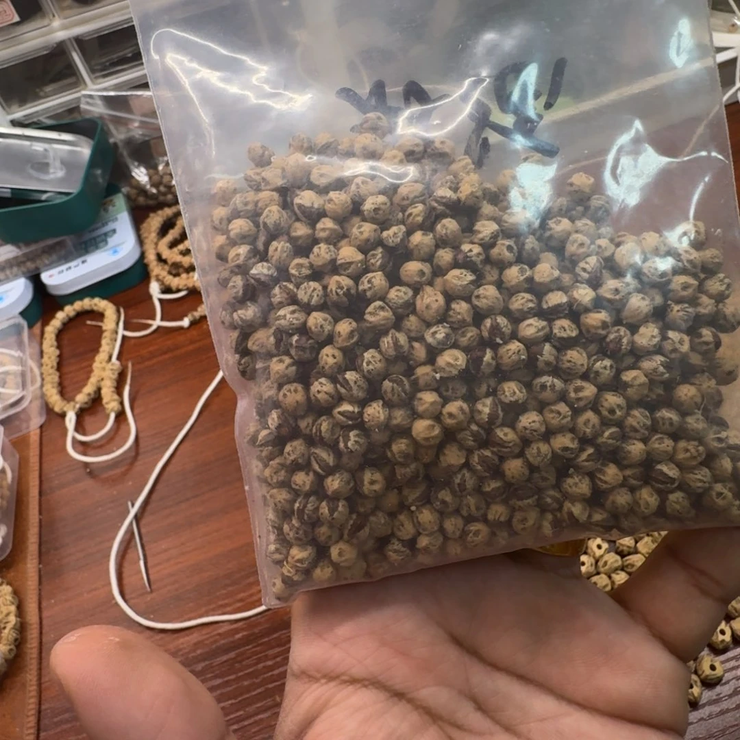 h***i吊坠柏香籽/百香籽