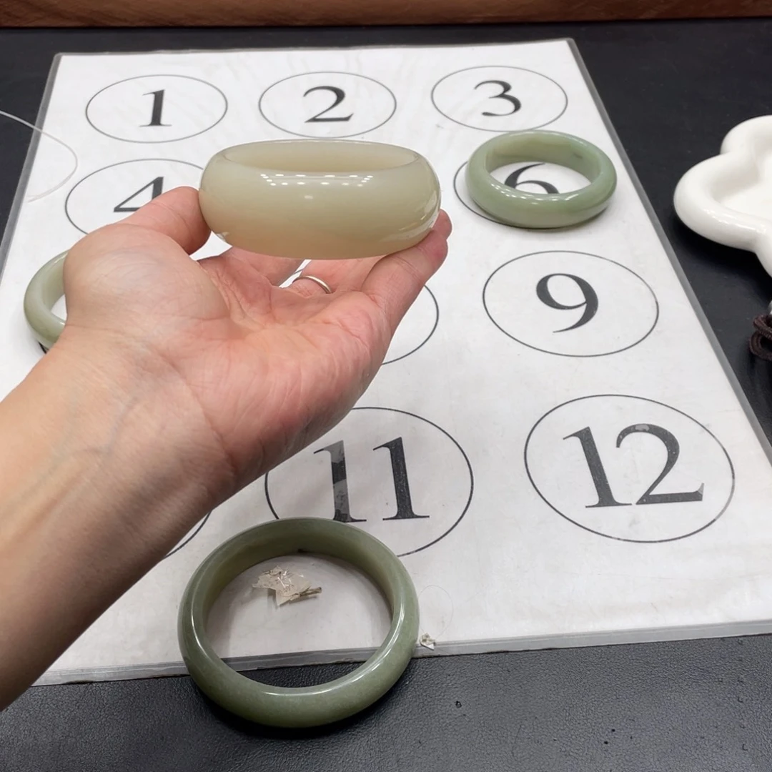 查罗石手镯合金?*黛