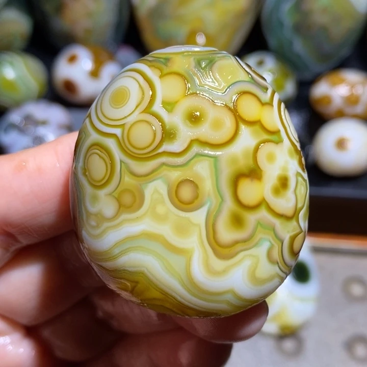 未镶嵌玛瑙/玉髓珠宝半成品26