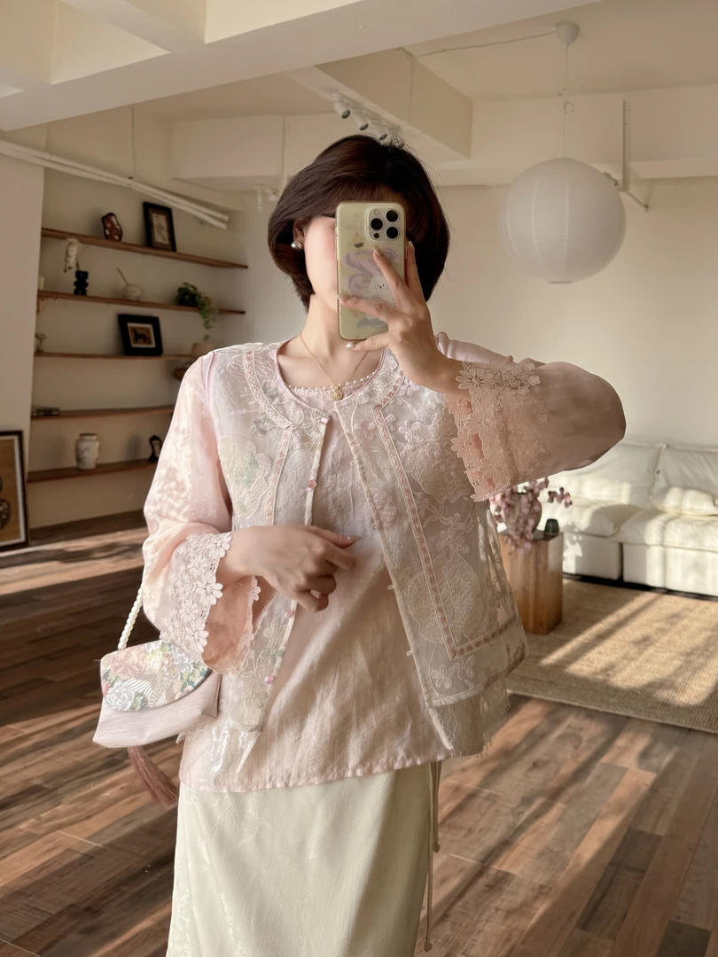 蕾英俊-粉黛谣-古典欧根纱多色扇子刺绣+人丝提花珍珠织带内搭