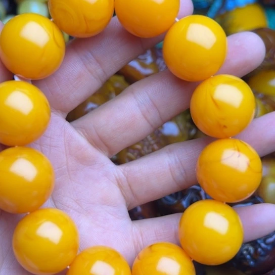 琥珀未镶嵌手链蜜蜡