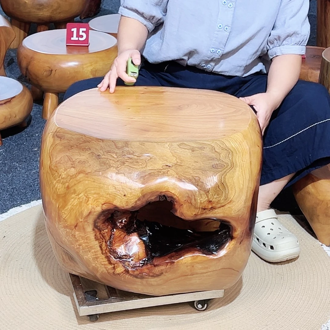18 号香樟木尺寸：50-47-41cm