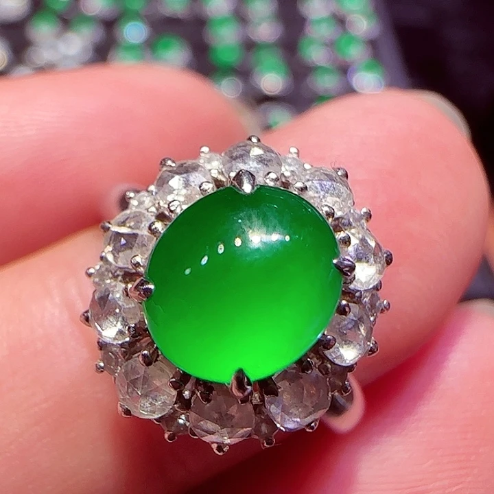 翡翠戒指18K金镶嵌戒指