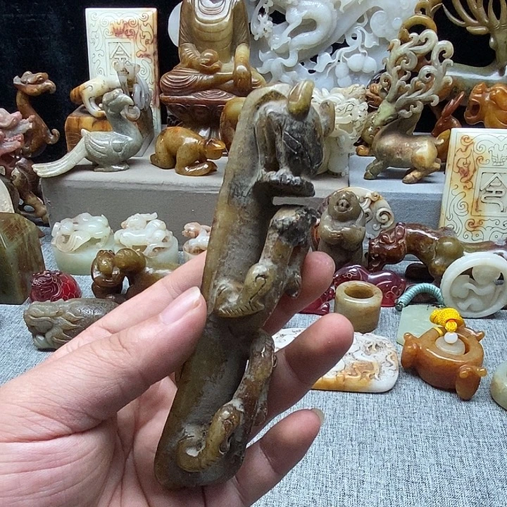 未镶嵌和田玉挂件