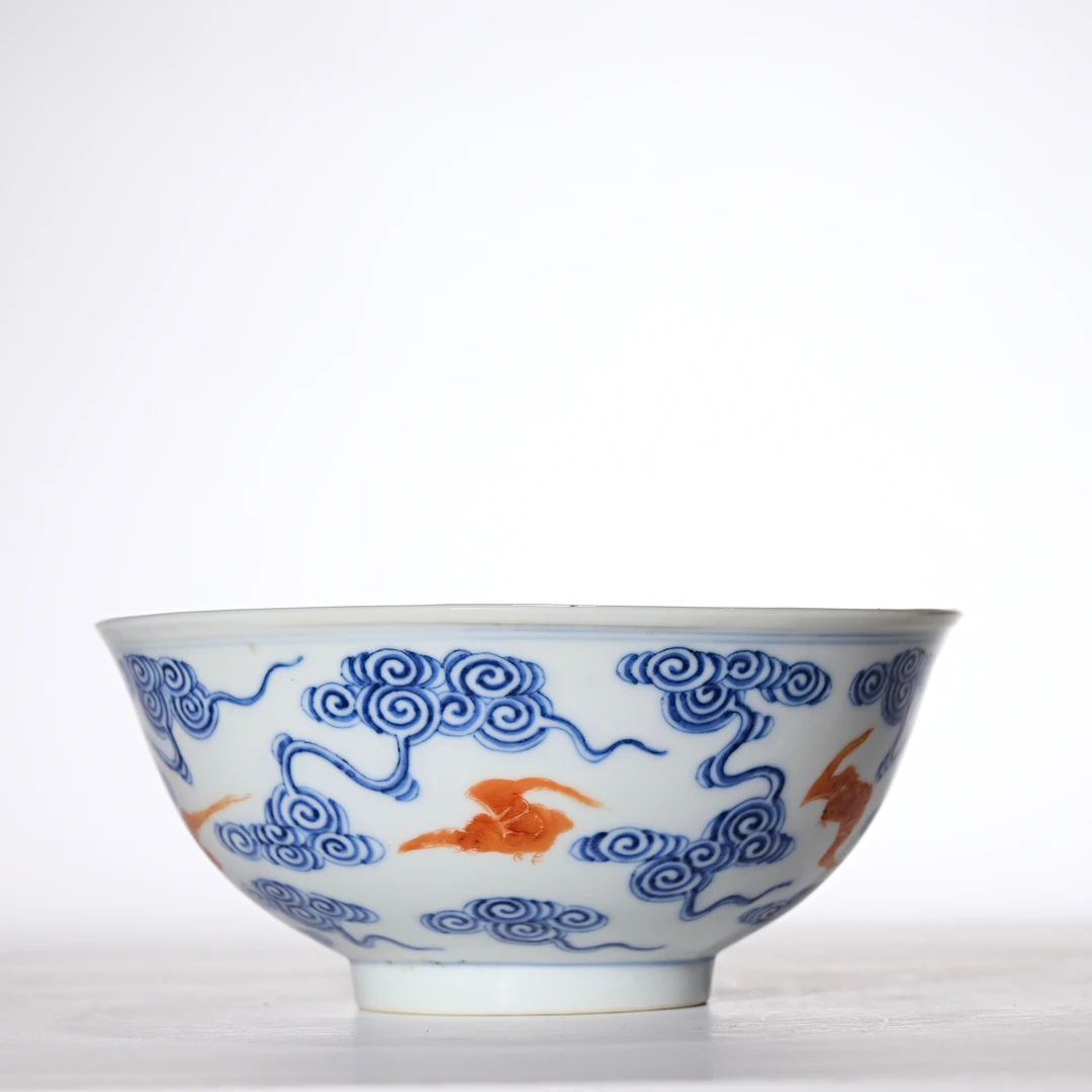 【预展专用】2982清晚期·青花矾红云蝠纹碗【古董拍卖】