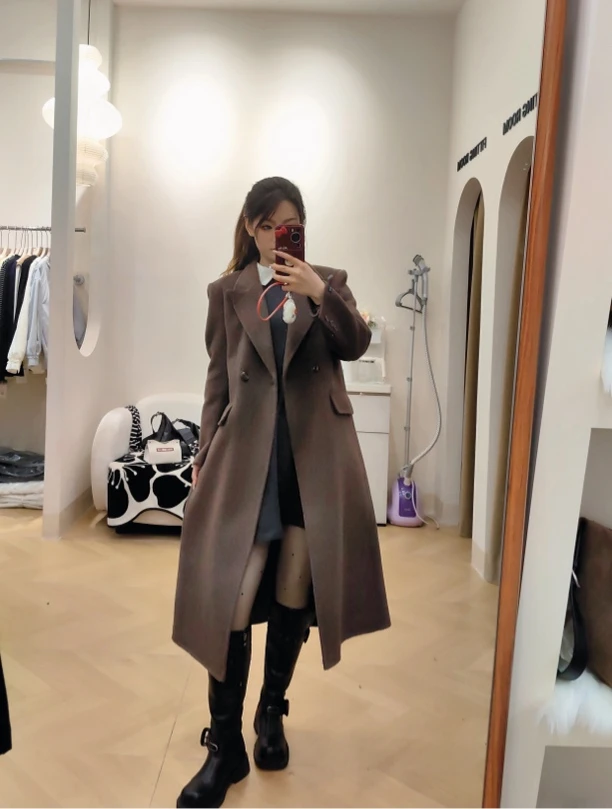 正肩气质羊绒大衣