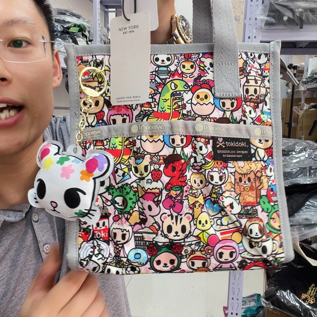 PU化妆包等各种产品