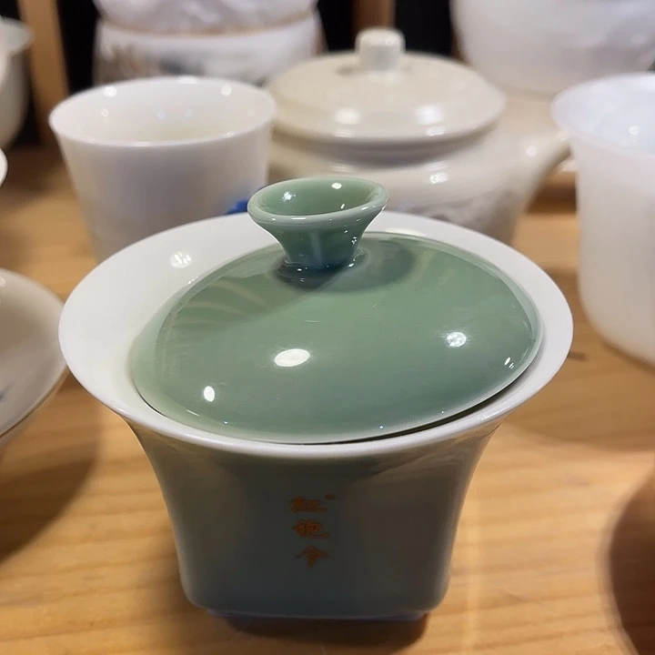 福利待遇多多哦哦哦