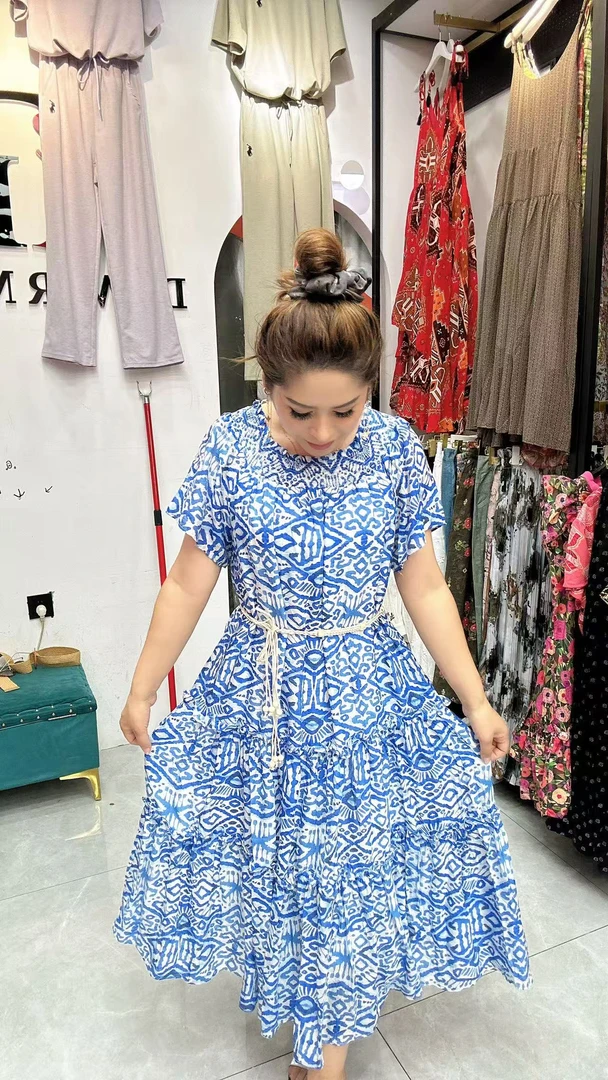 夏季拼接吸汗泡泡袖休闲连衣裙花色复古风印花碎花