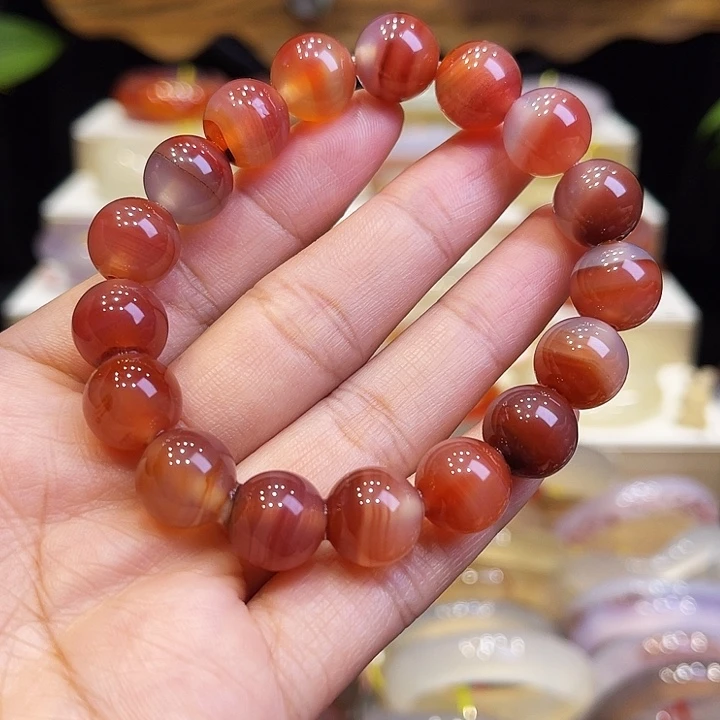 玛瑙/玉髓手镯未镶嵌