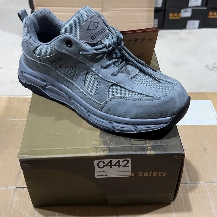 编码442号。42码防砸防刺劳保鞋。
