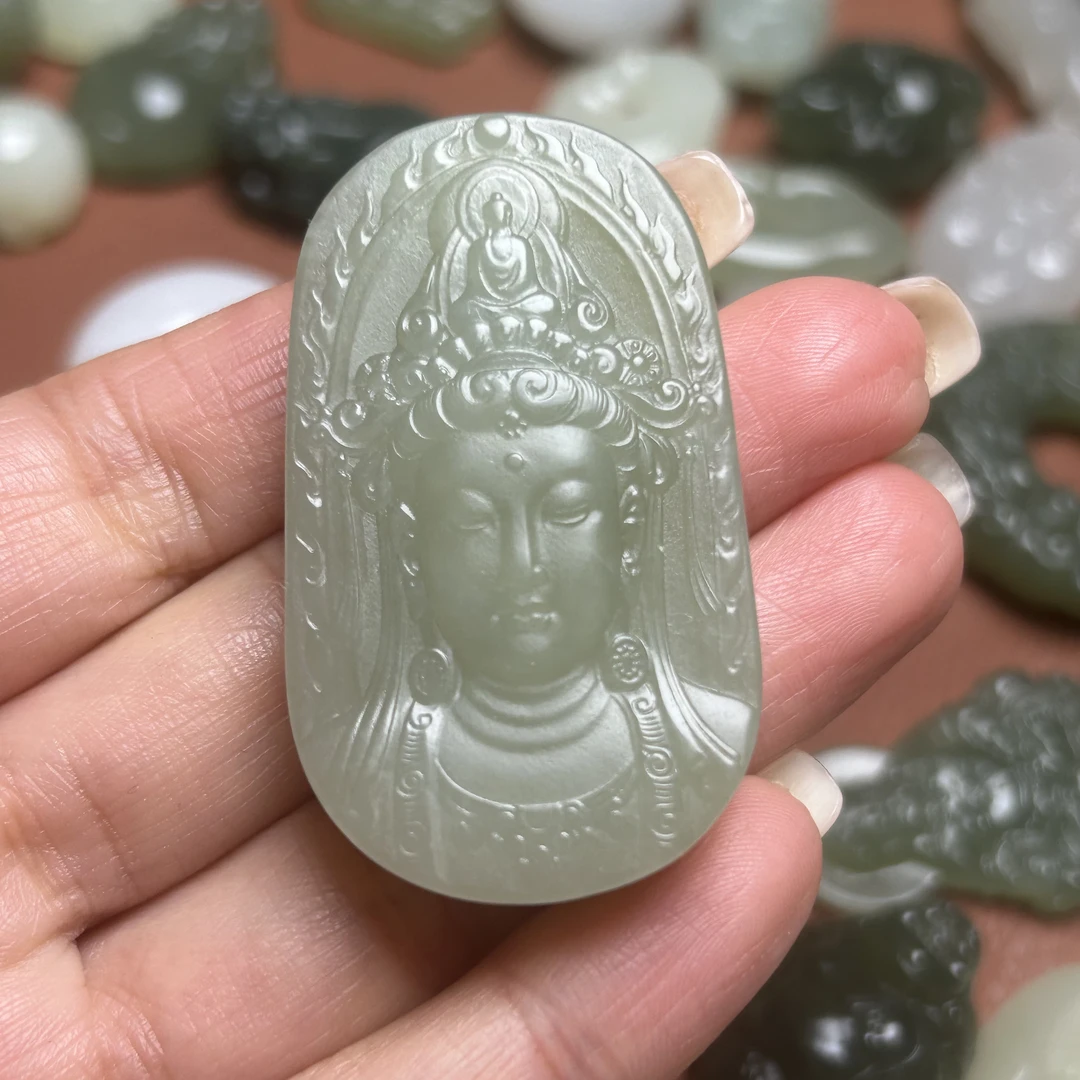 精品和田玉小挂件（微瑕）