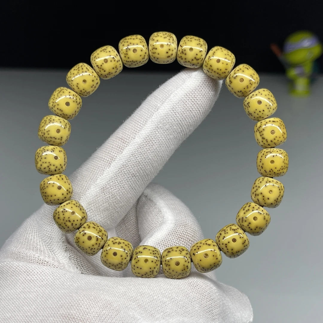 星月菩提单圈 10X9.2 正月双留白老型桶 小细星 同枝瓷白料已打底